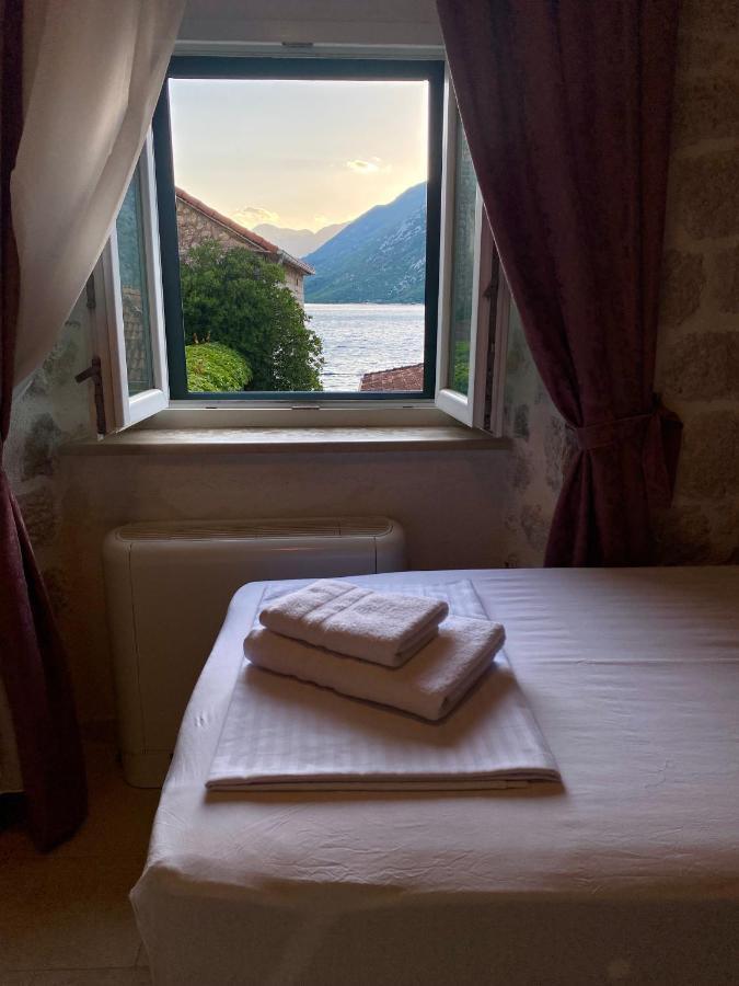 Apartment Caserma Kotor Buitenkant foto