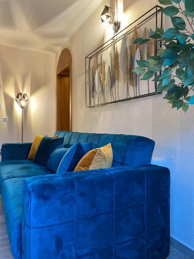 Apartment Caserma Kotor Buitenkant foto